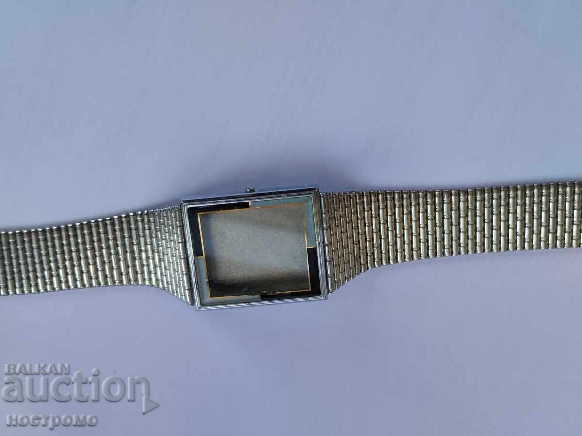 Chain and Casio watch - A 5621 with price 3.00 BGN | € 1.53