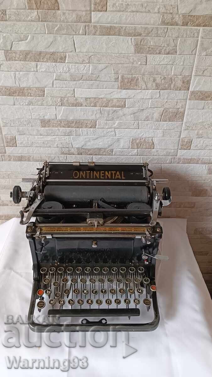 Mașină de scris veche Continental Standart - Germania - 1932 cu preț 245.00 BGN | € 125.27
