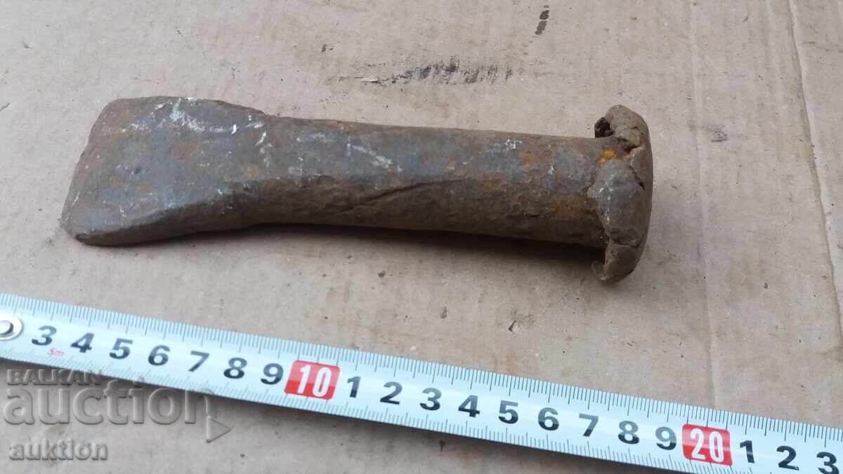 OLD MASSIVE DAGGER FOR CORPSES with price 9.99 BGN | € 5.11 OLD MASSIVE DAGGER FOR CORPSES with price 9.99 BGN | € 5.11