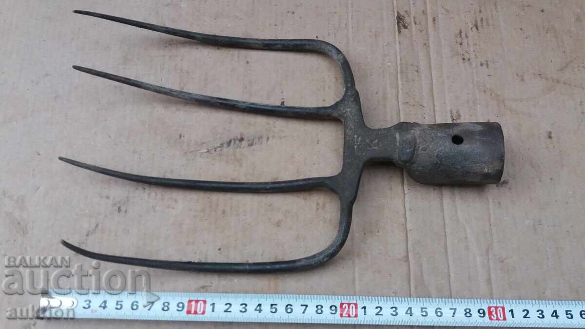 ΠΑΛΑΙΟ ΕΞΟΧΙΚΟ ΣΠΙΤΙ με τιμή 6.99 BGN | € 3.57