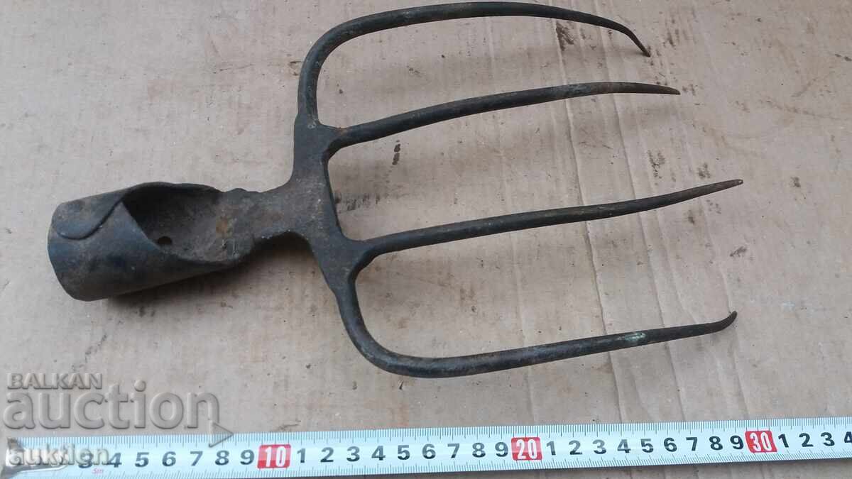 ΠΑΛΑΙΟ ΕΞΟΧΙΚΟ ΣΠΙΤΙ - 7