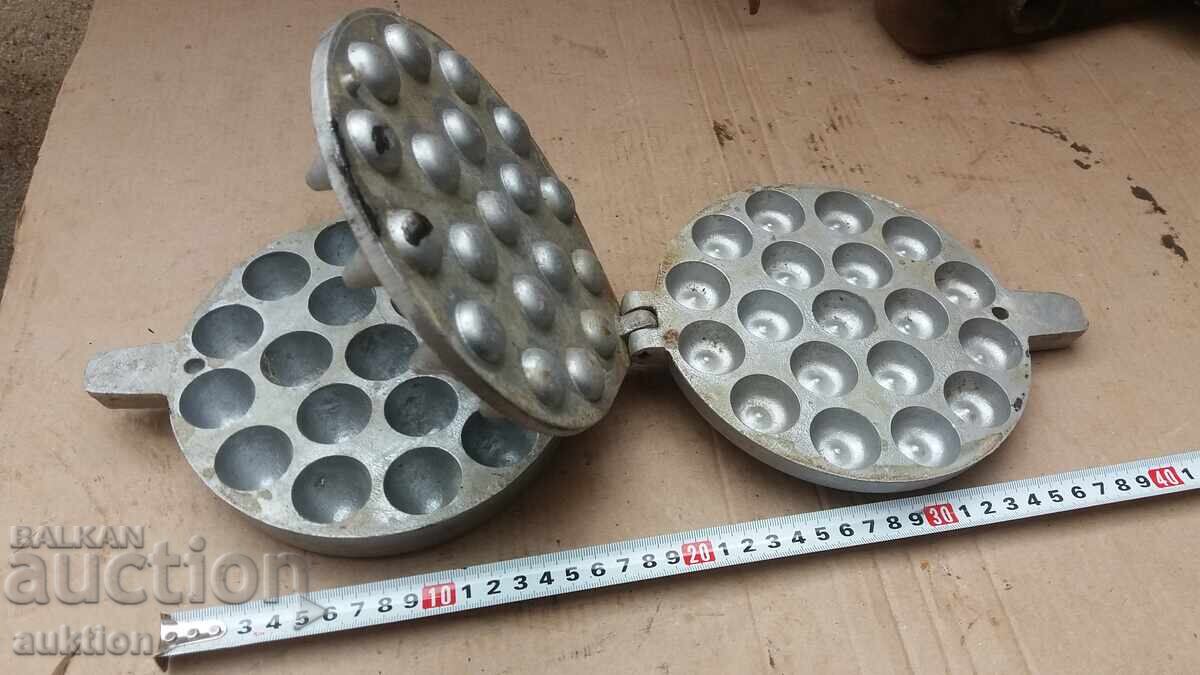 FORMĂ PENTRU PRĂJITURI, ALUMINIU MASIV - 6