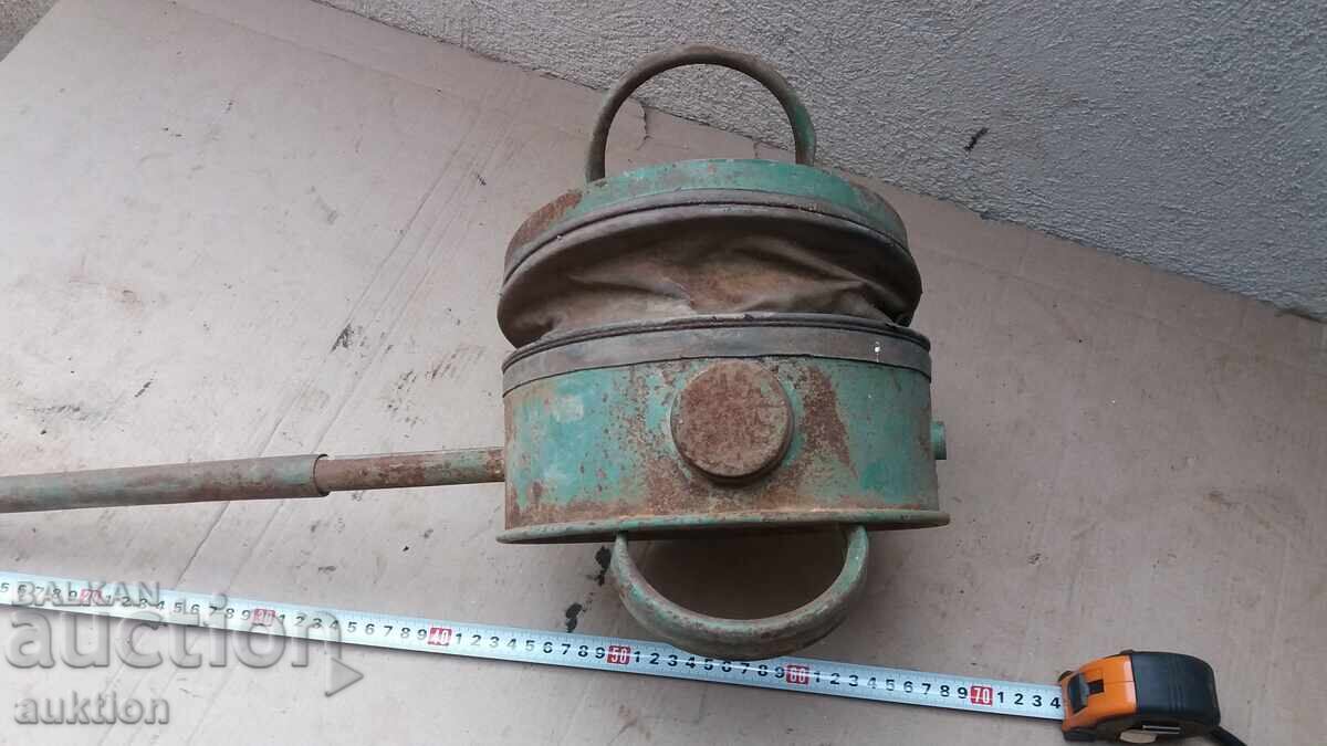 OLD SULFUR SPRAYER FOR VINES - 5