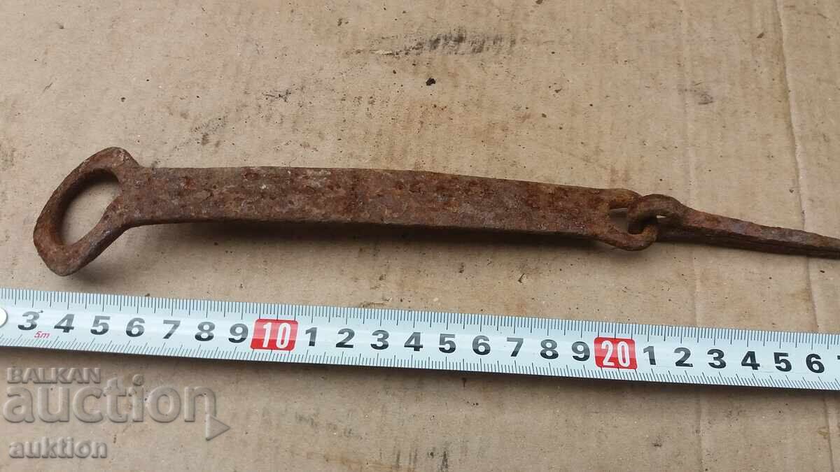 Licitație BACĂT PORȚI RENAȘTEREA FORJATĂ Licitație BACĂT PORȚI RENAȘTEREA FORJATĂ