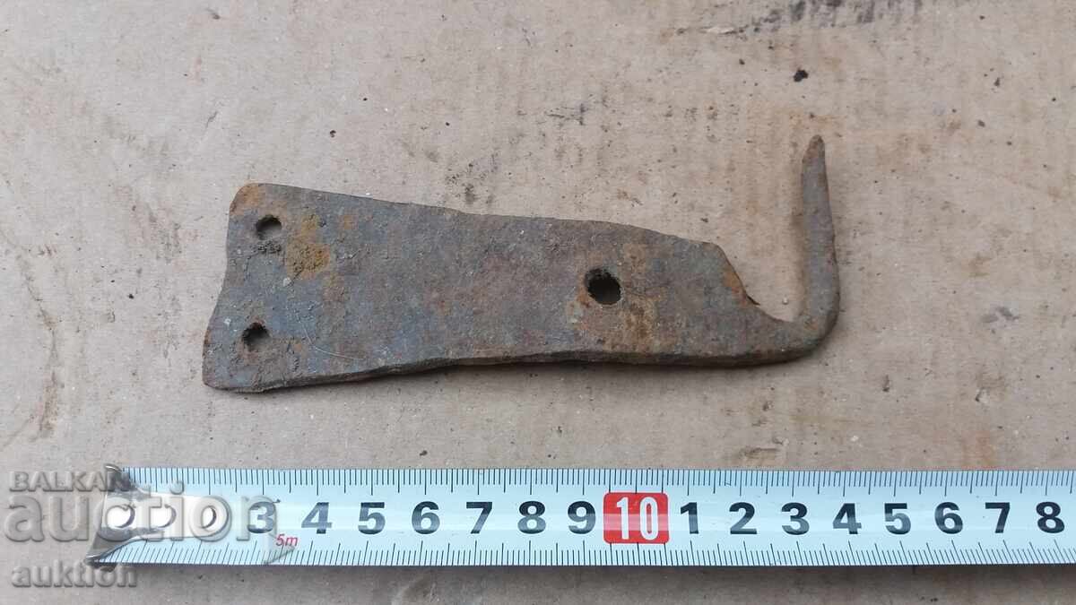 Delivery of WROUGHT RENAISSANCE GATE LOCK