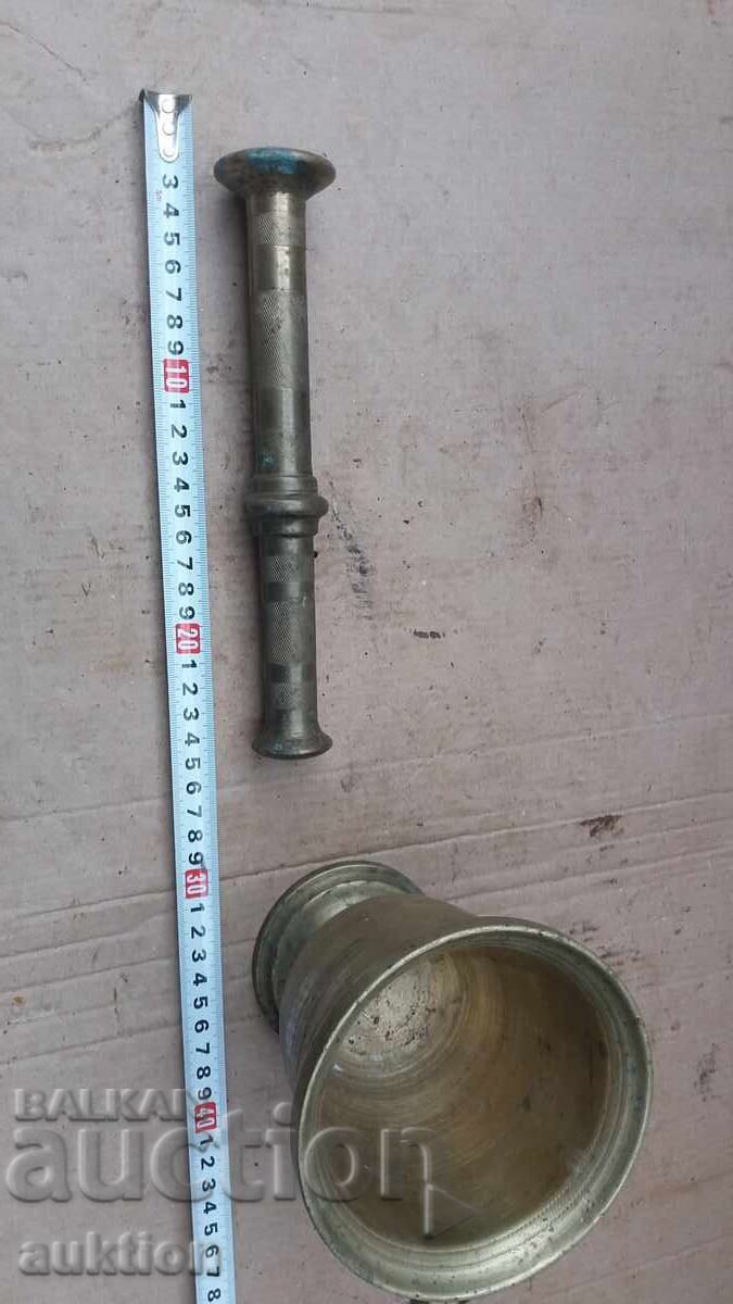 MASIVĂ MOARĂ DE BRONZ - 3 KG. RENAȘTERE - 5 MASIVĂ MOARĂ DE BRONZ - 3 KG. RENAȘTERE - 5