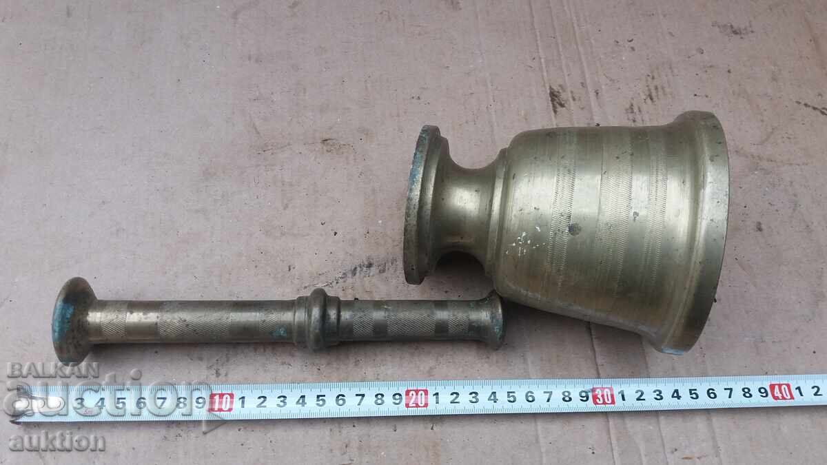 MASIVĂ MOARĂ DE BRONZ - 3 KG. RENAȘTERE - 7 MASIVĂ MOARĂ DE BRONZ - 3 KG. RENAȘTERE - 7