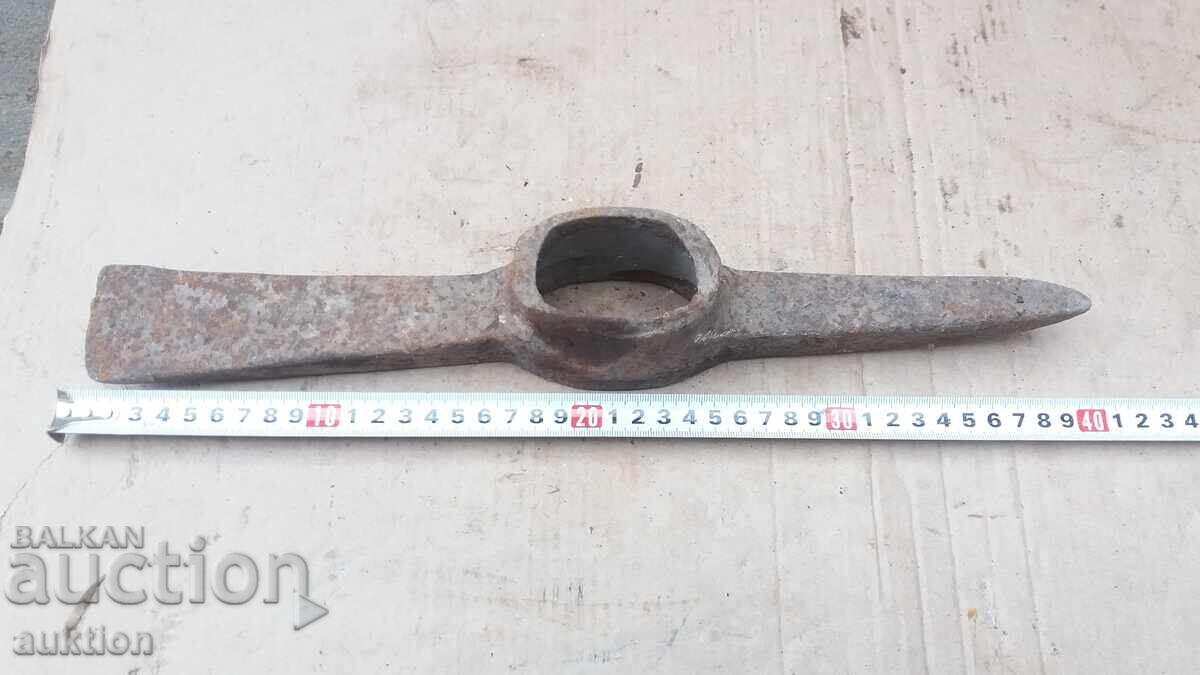 OLD EXCELLENT MASSIVE PICKAXE - TOOL - 7