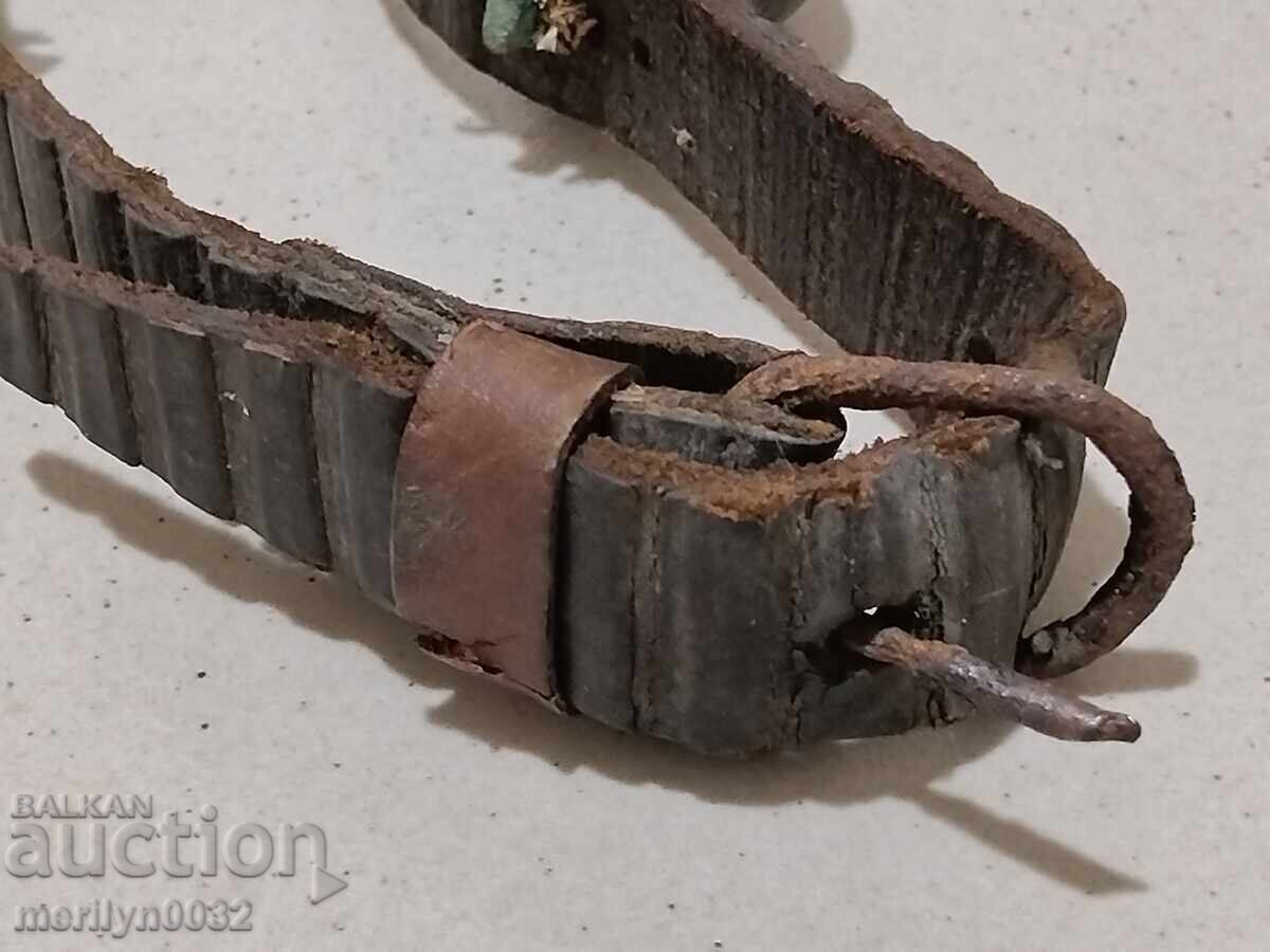 Κολάρο με 3 κουδουνάκια τύπου καρυδιού τέλη 19ου αιώνα - 6