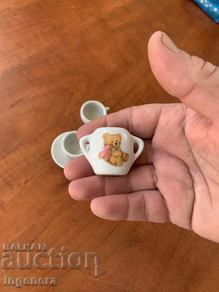 Delivery of PORCELAIN PLATE BOWL VASE MINI FOR CHILDREN DOLL SERVICE