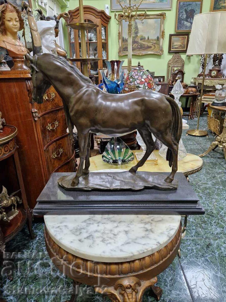 Figurină sculptată din bronz, antică, de autor, superbă - 6