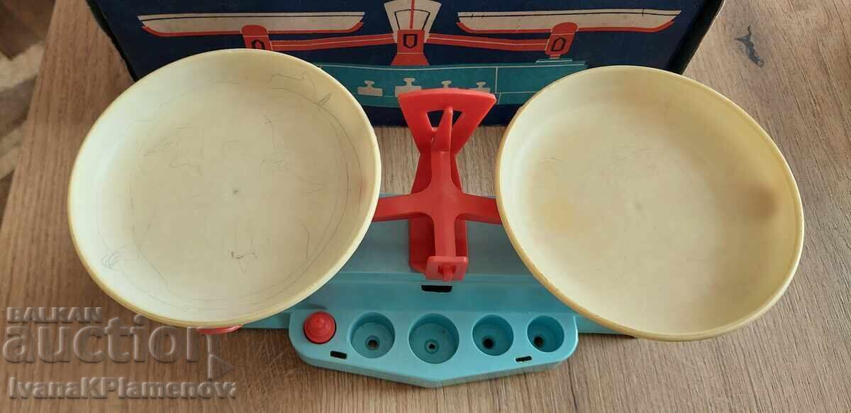 Играчка от соца за колекционери с цена 35.00 лв. | € 17.90 Играчка от соца за колекционери с цена 35.00 лв. | € 17.90