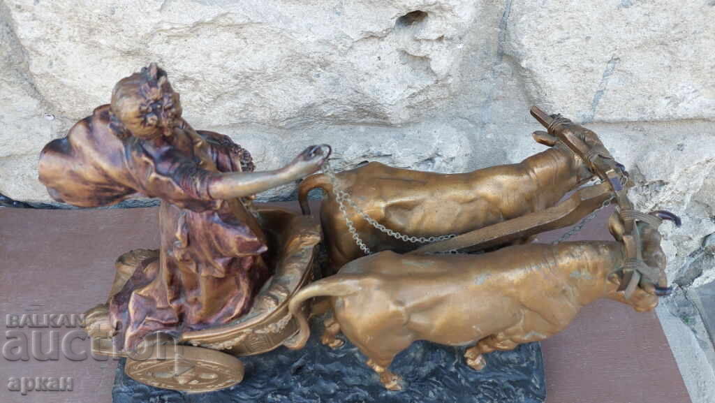 Масивна френска скулптура  ,началото на XX век регюл - 6