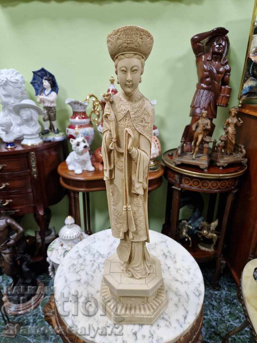 Auction  Wonderful large Asian figure statuette