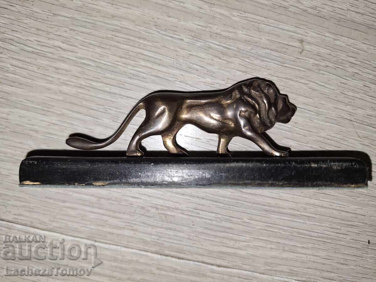 Παράδοση Όμορφη φιγούρα αγάλματος Λέοντα μπρούτζινο βάθρο άριστη