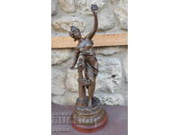 Sculptură franceză masivă de autor, începutul secolului XX