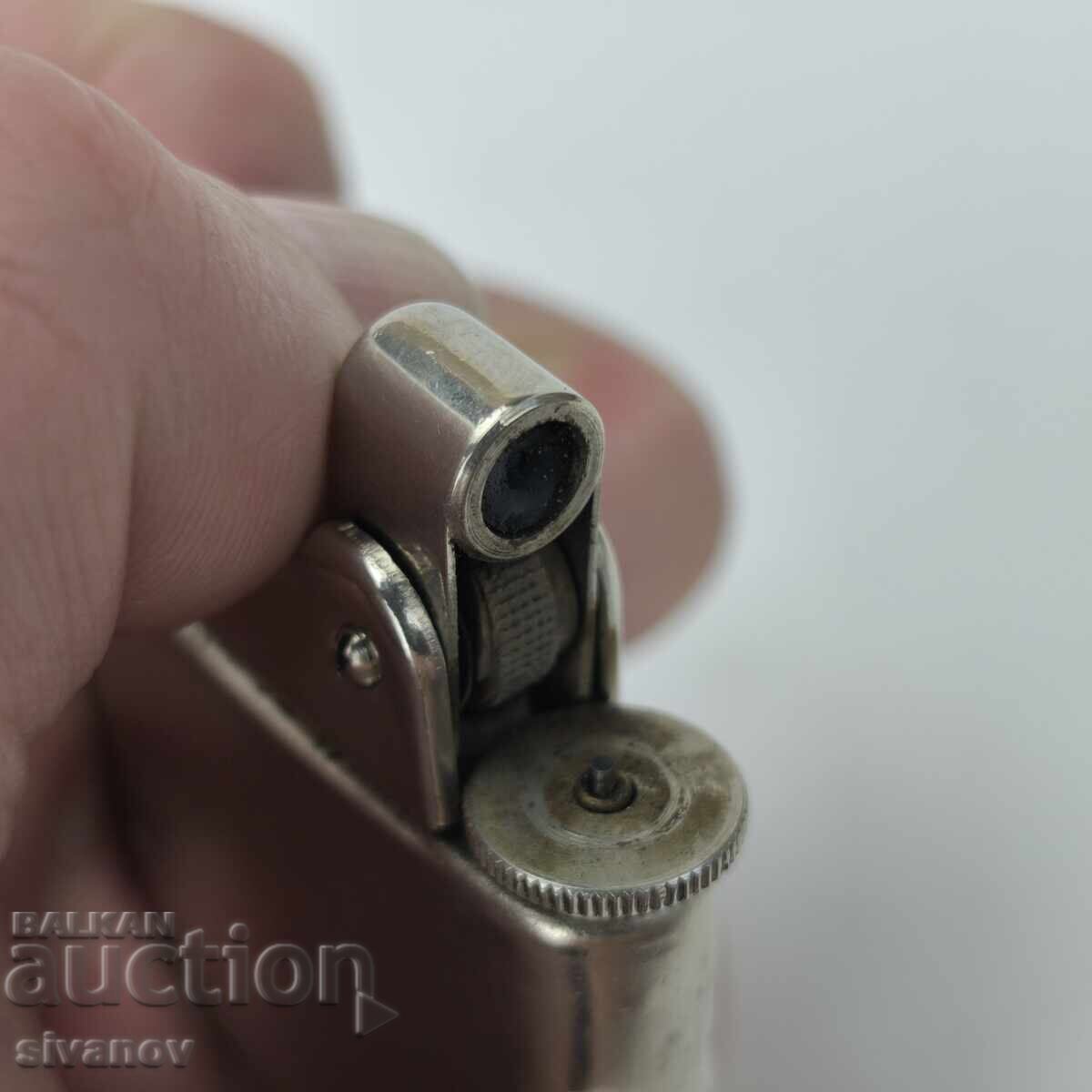 Interesting old metal lighter #5994 - 5 Interesting old metal lighter #5994 - 5