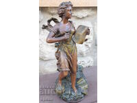 Figurină franceză de autor