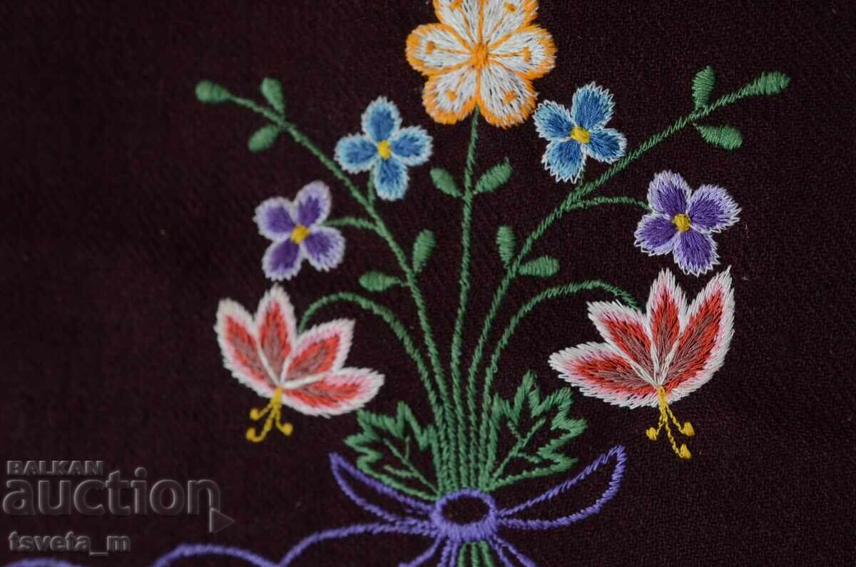 Auction  Wool apron with hand embroidery FOR NATIONAL COSTUME