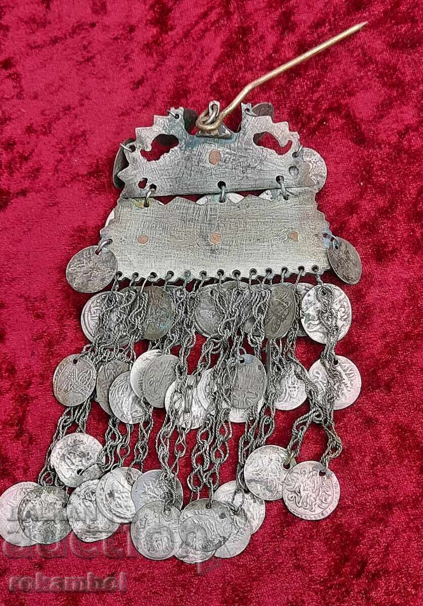 Delivery of Ethnographic jewelry, twinkling