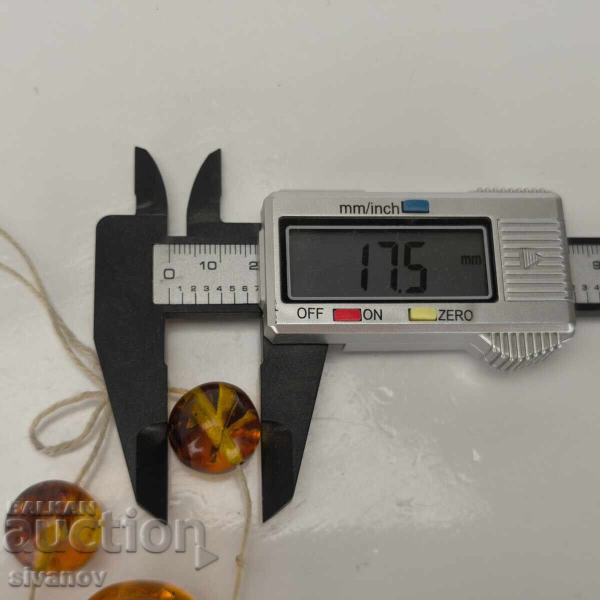 Old amber beads, 3 pieces, 26 and 18 mm, 20g #6007 - 6 Old amber beads, 3 pieces, 26 and 18 mm, 20g #6007 - 6