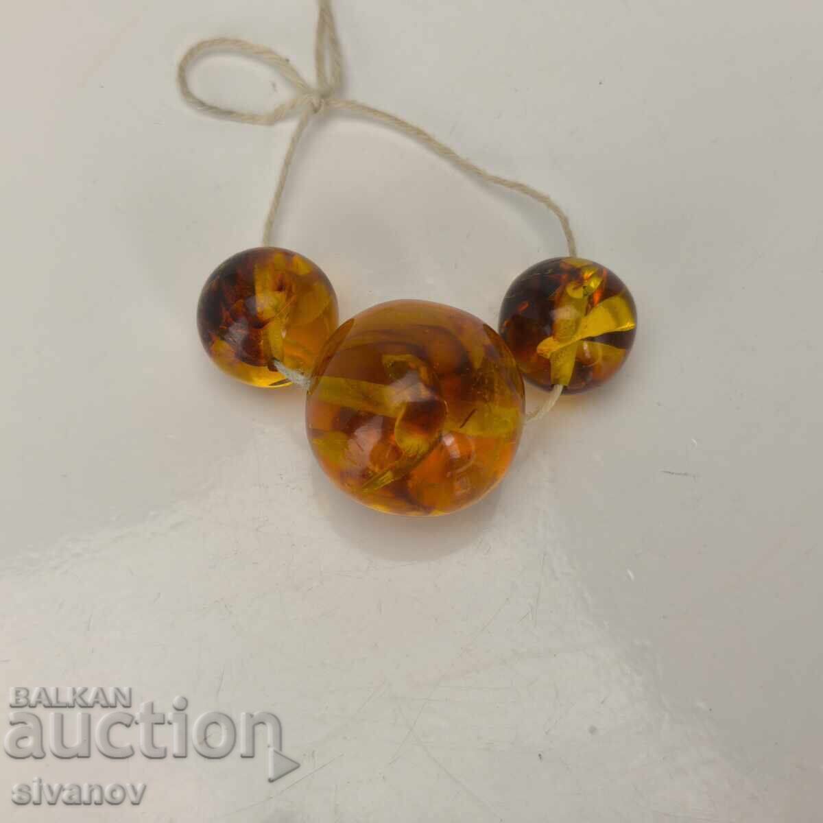 Old amber beads, 3 pieces, 26 and 18 mm, 20g #6007 Old amber beads, 3 pieces, 26 and 18 mm, 20g #6007