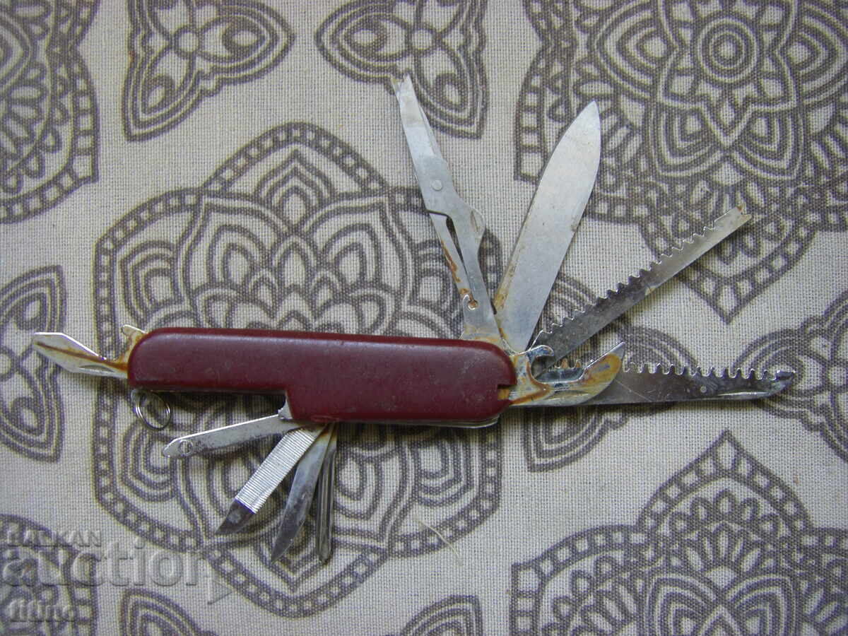 Briceag cu 11 instrumente Briceag cu 11 instrumente