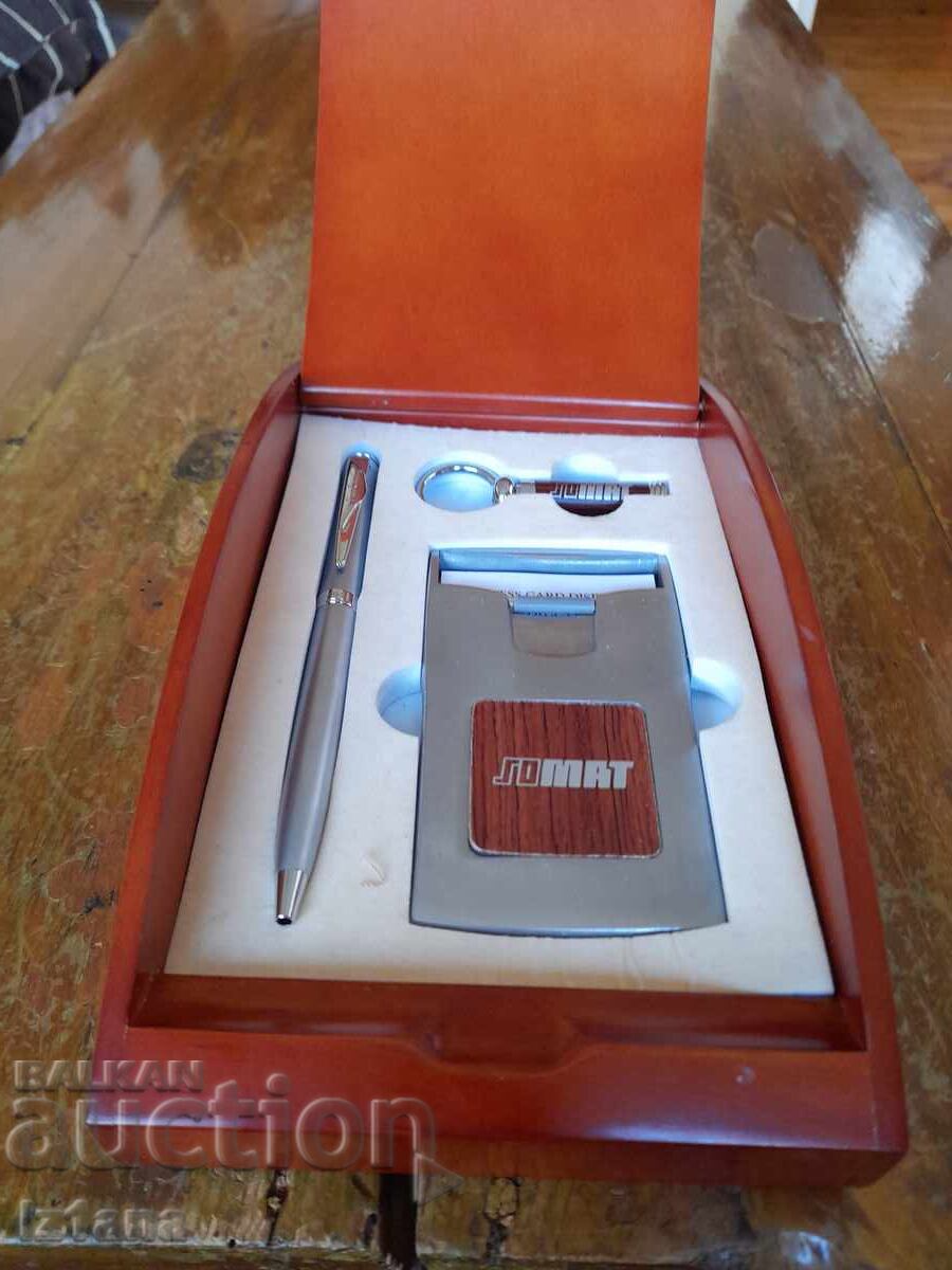 Auction  Old souvenirs WITH MAT, SO MAT