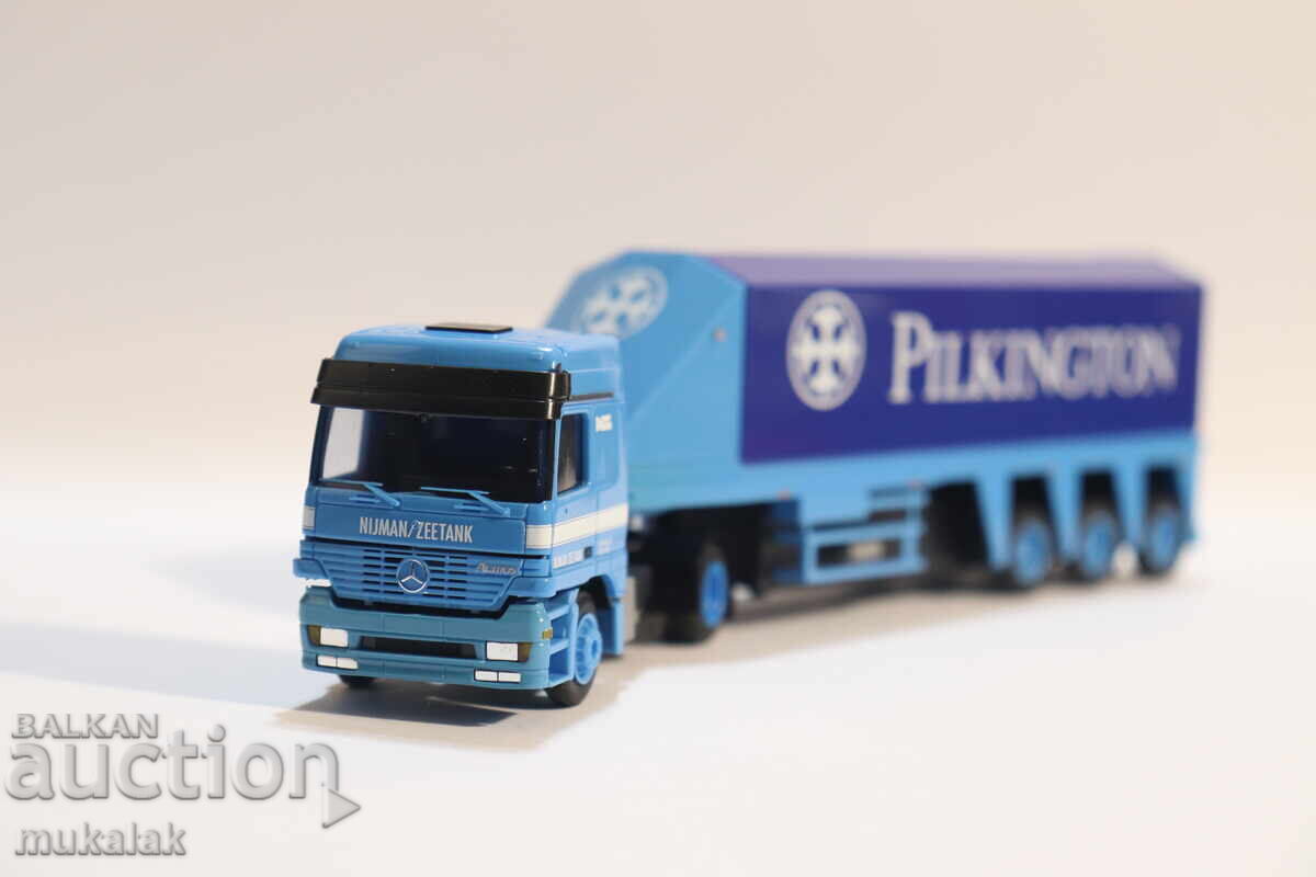 AMW H0 1/87 MERCEDES KAMION ΜΟΝΤΕΛΟ ΜΕΤΑΦΟΡΑ ΓΥΑΛΙΟΥ με τιμή 30.00 BGN | € 15.34