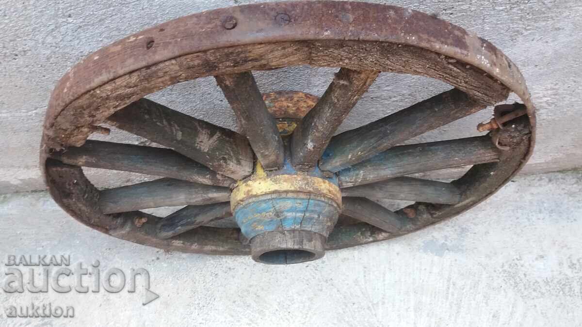 OLD CART WHEEL - WOOD - 6