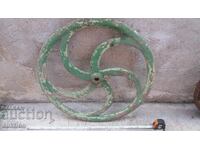 ROATĂ MASIVĂ DIN FONTĂ, DE EPOCĂ, DE LA MAȘINĂ, PRESĂ