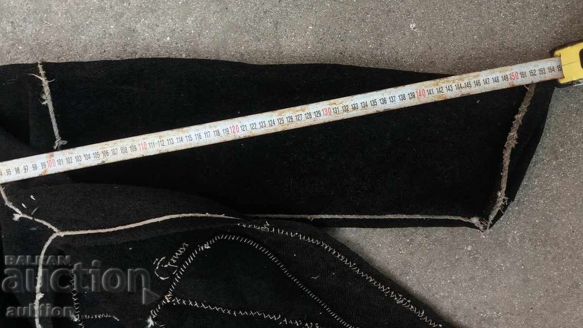 Αναγεννησιακός μάλλινος γιαμπουρλούκ με τιμή 189.99 BGN | € 97.14