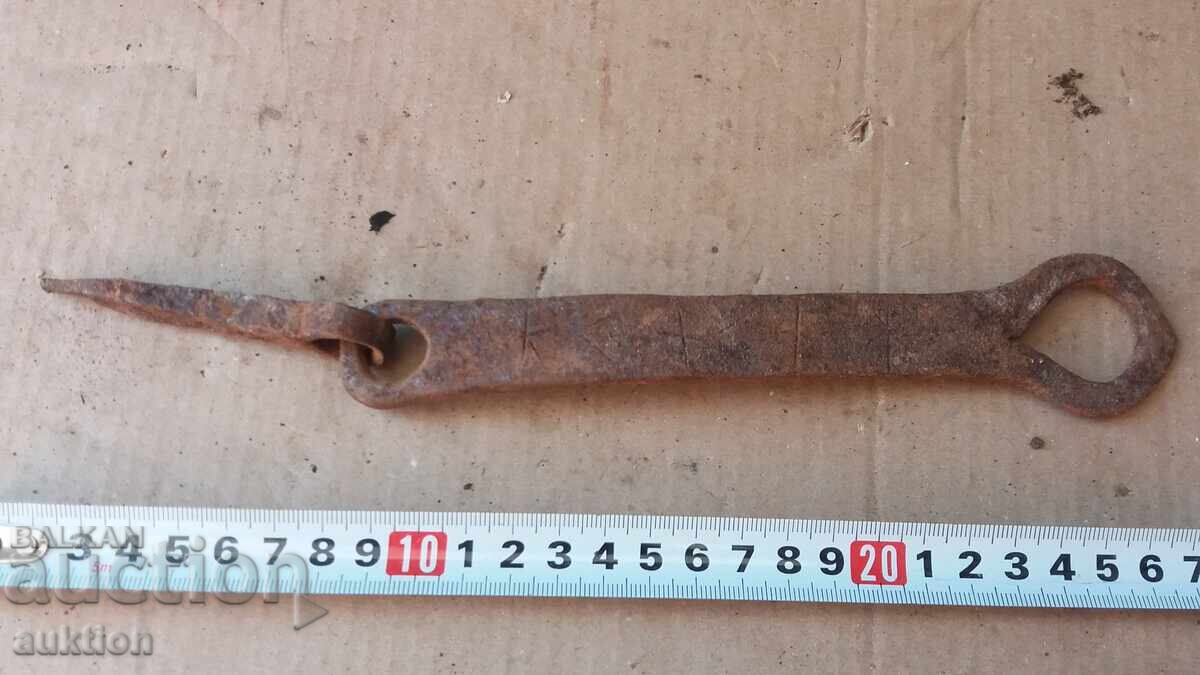 Delivery of OLD WROUGHT GATE LOCK