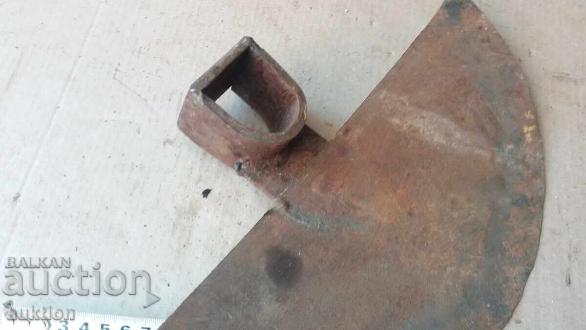 SAPA VECHE MASIVĂ - 6