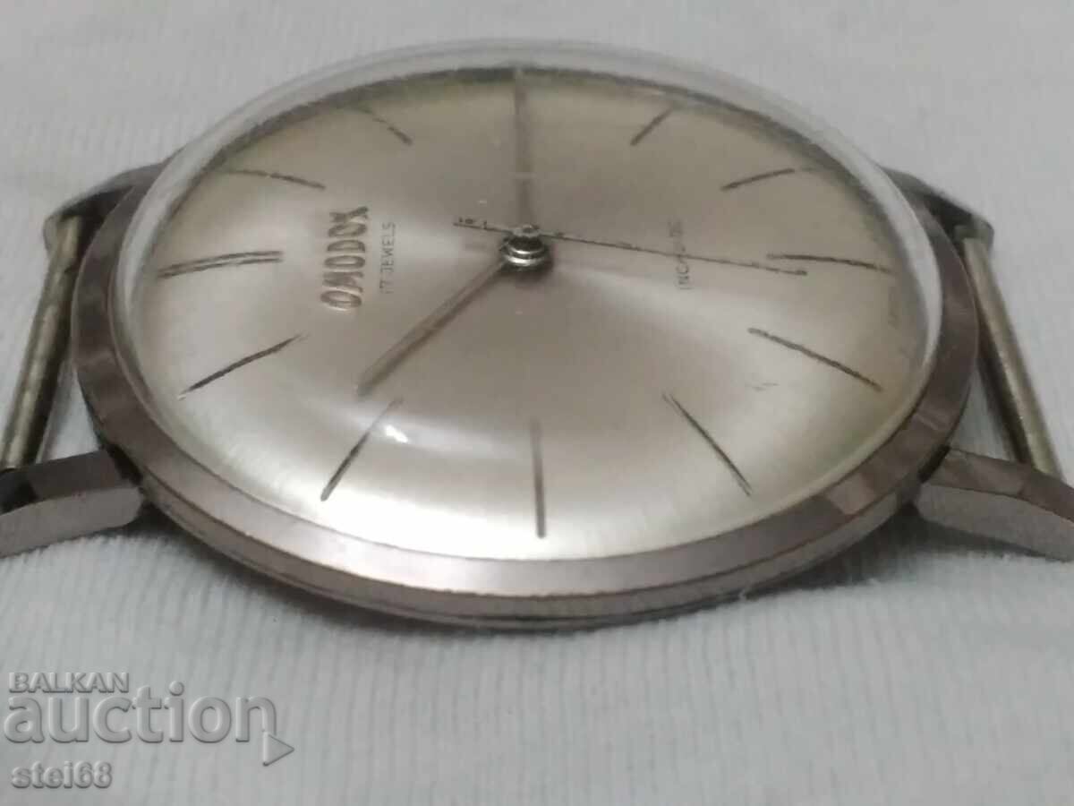 Auction  HANDMADE SWISS WATCH --OMODOX