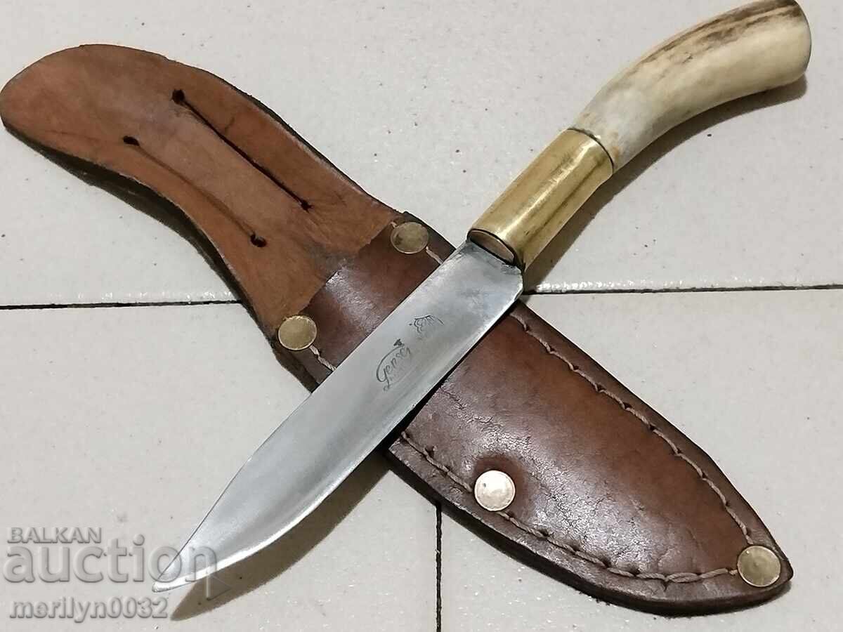 Cuțit de vânătoare cu teacă, mâner din corn de cerb