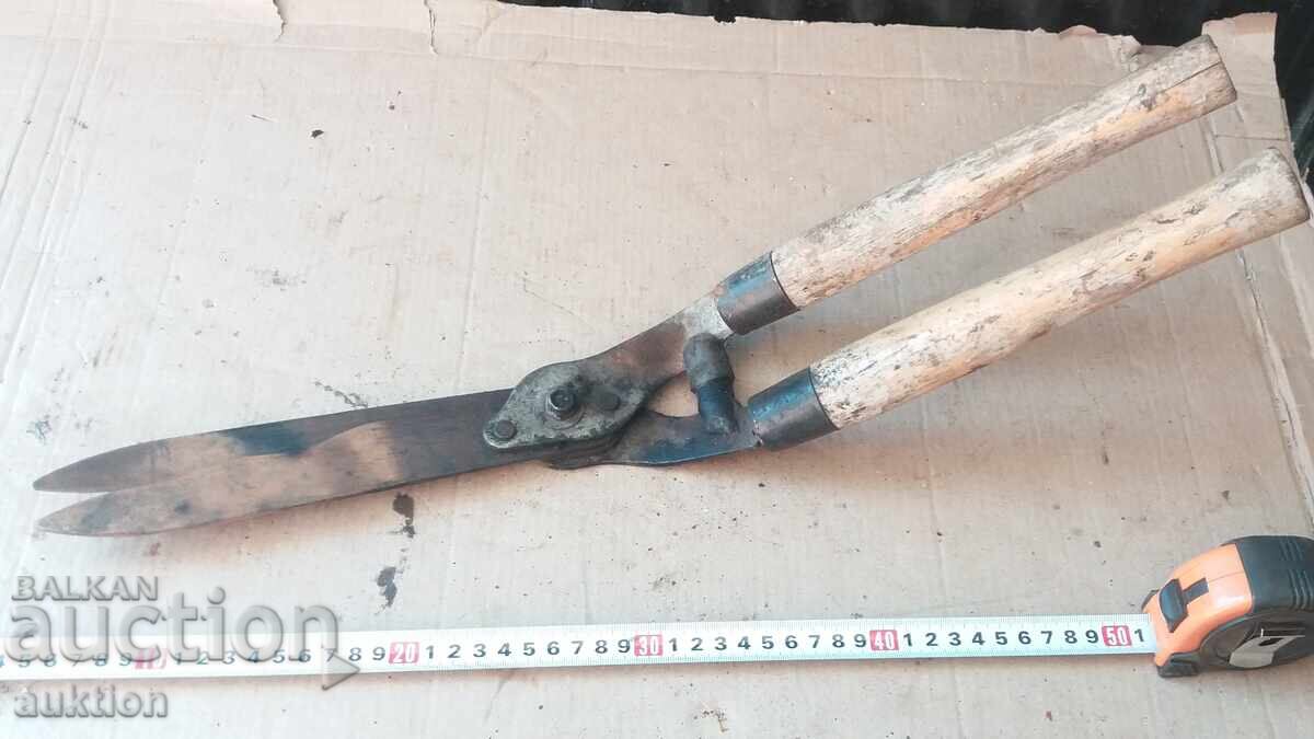 СТАРА ГРАДИНСКА ГОЛЯМА НОЖИЦА СТАРА ГРАДИНСКА ГОЛЯМА НОЖИЦА