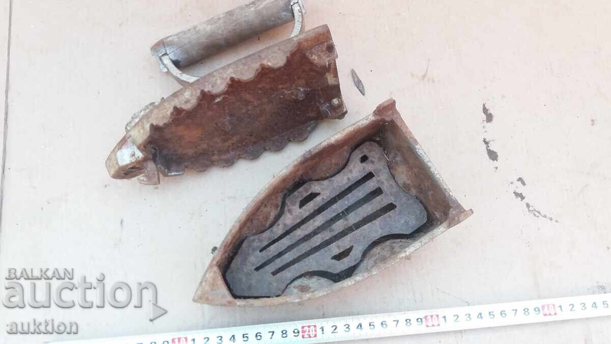 REVIVAL SOLID IRON WITH STAND - 5