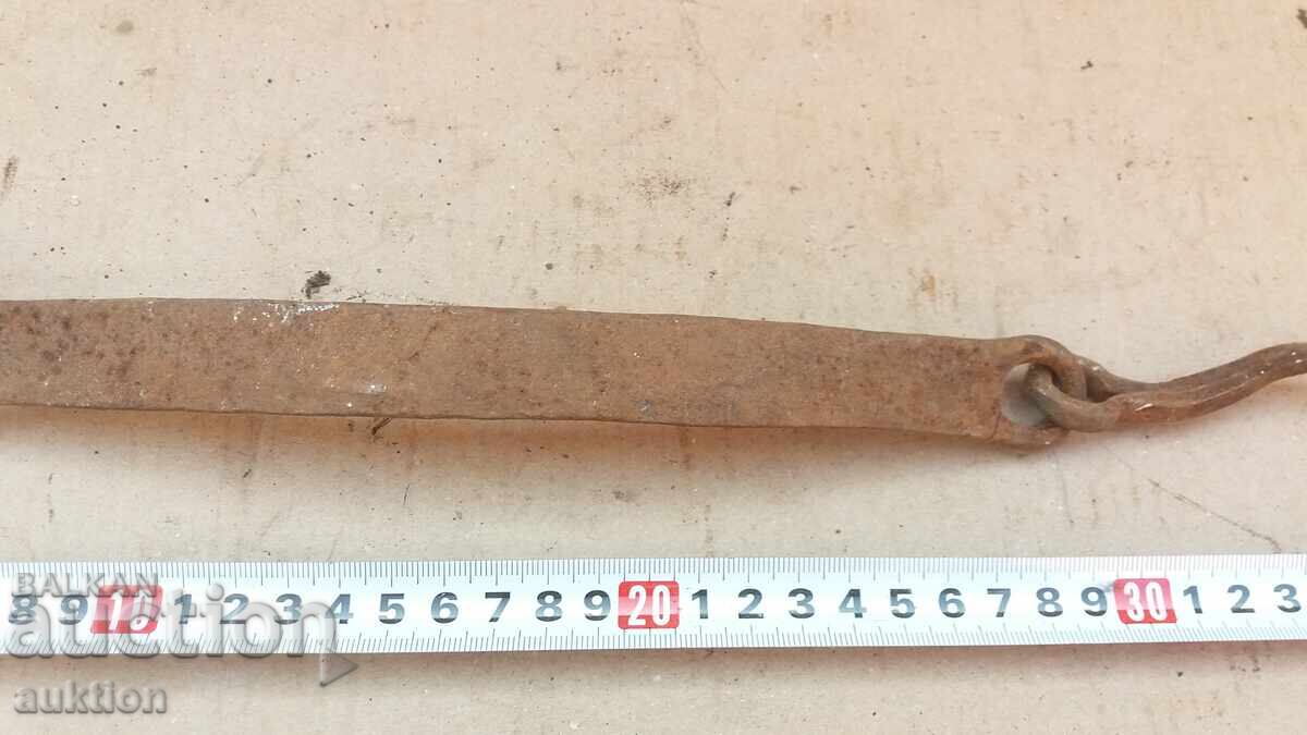 Доставка на СТАРА КОВАНА ЗАКЛЮЧАЛКА