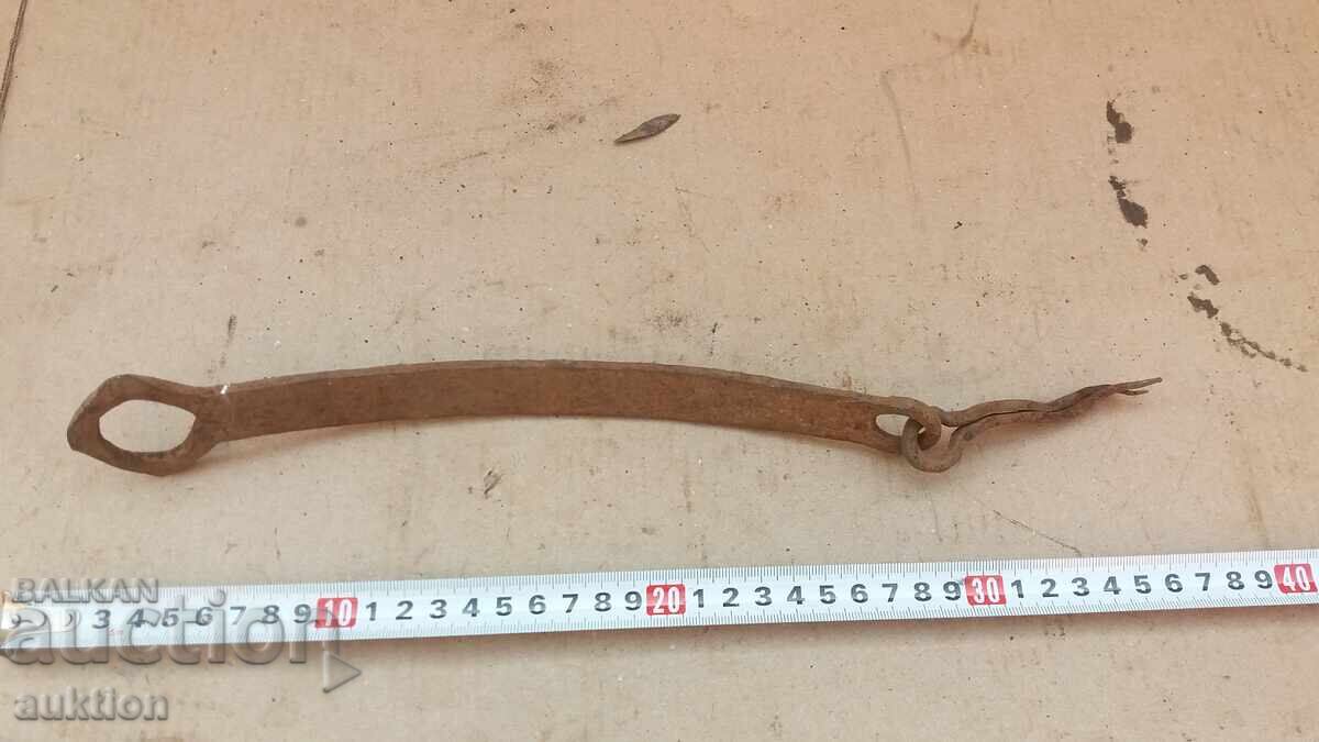 СТАРА КОВАНА ЗАКЛЮЧАЛКА - 7