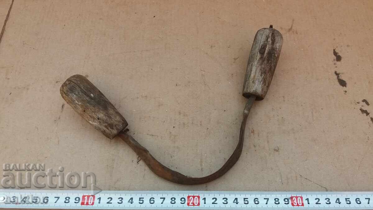 FORGED REVIVAL STYLE ROCKING CHAIR FOR WOOD CARVING - CURVED - 6