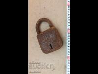 LACĂT FORJAT MASIV, MARE PENTRU POARTĂ