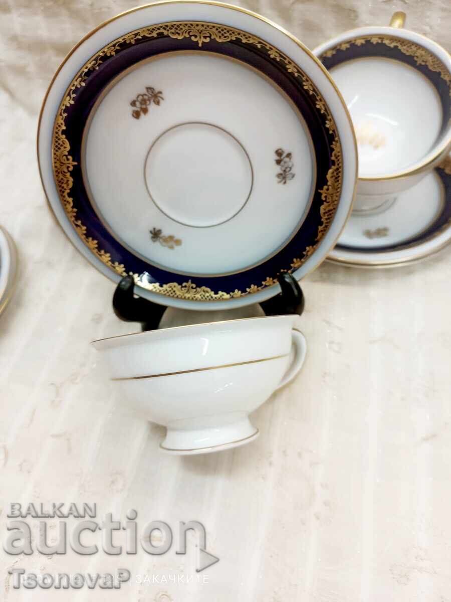 Delivery of Rosenthal Porcelain, Winifred model, cobalt and gold Delivery of Rosenthal Porcelain, Winifred model, cobalt and gold