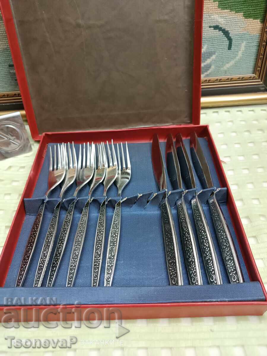 Set of Russian cutlery in a box Set of Russian cutlery in a box