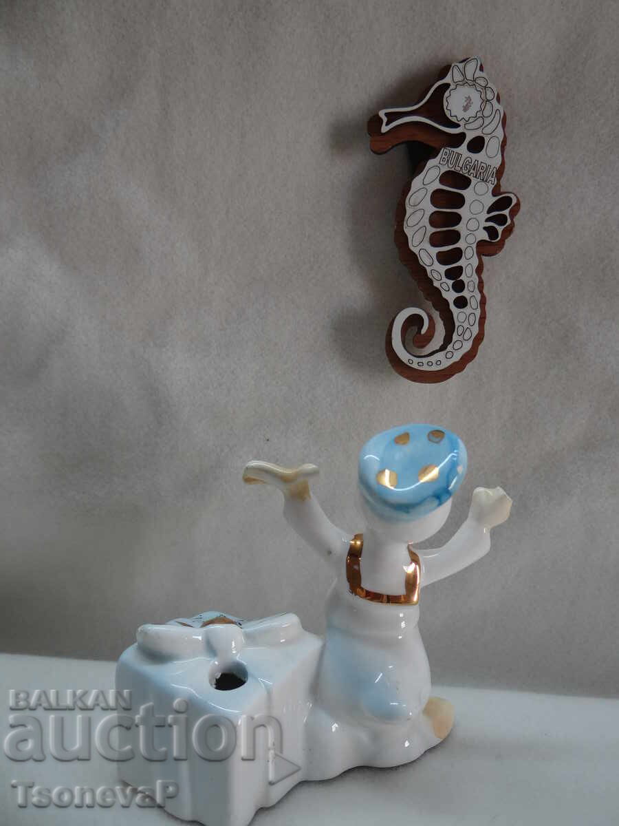 Auction Duck figurine - sailor Auction Duck figurine - sailor