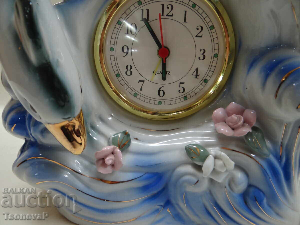 Porcelain clock with dolphins and flowers, working - 6 Porcelain clock with dolphins and flowers, working - 6