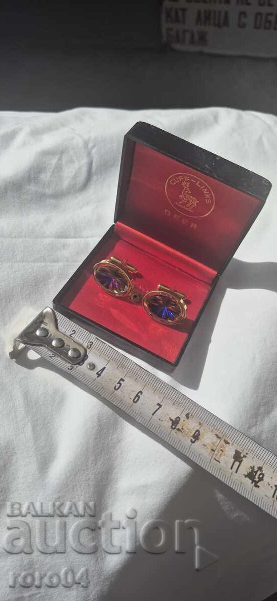 Доставка на РЪКАВЕЛИ - БУТОНЕЛИ