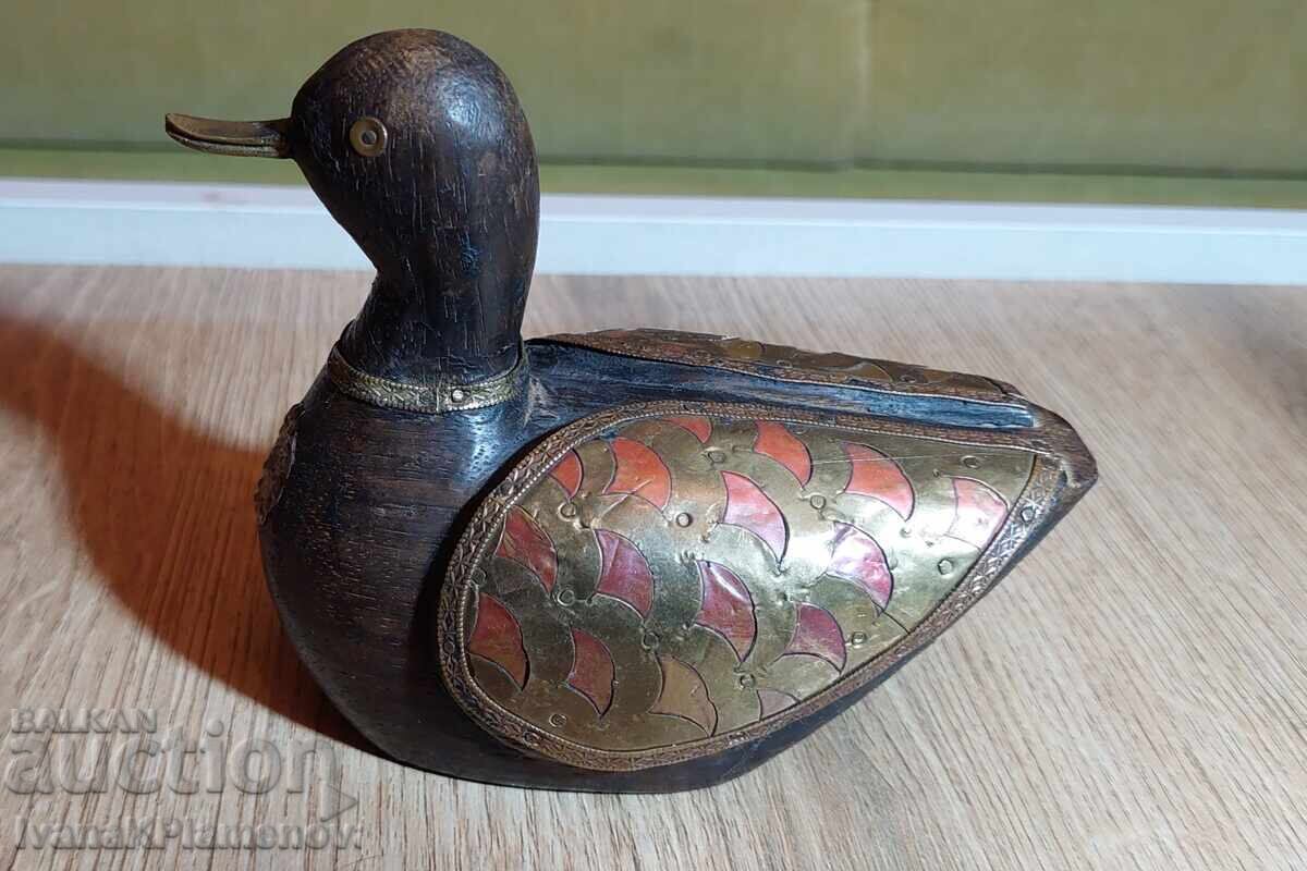 Auction  Vintage Wood Carving Brass Hardware for Connoisseurs, Excellent Condition