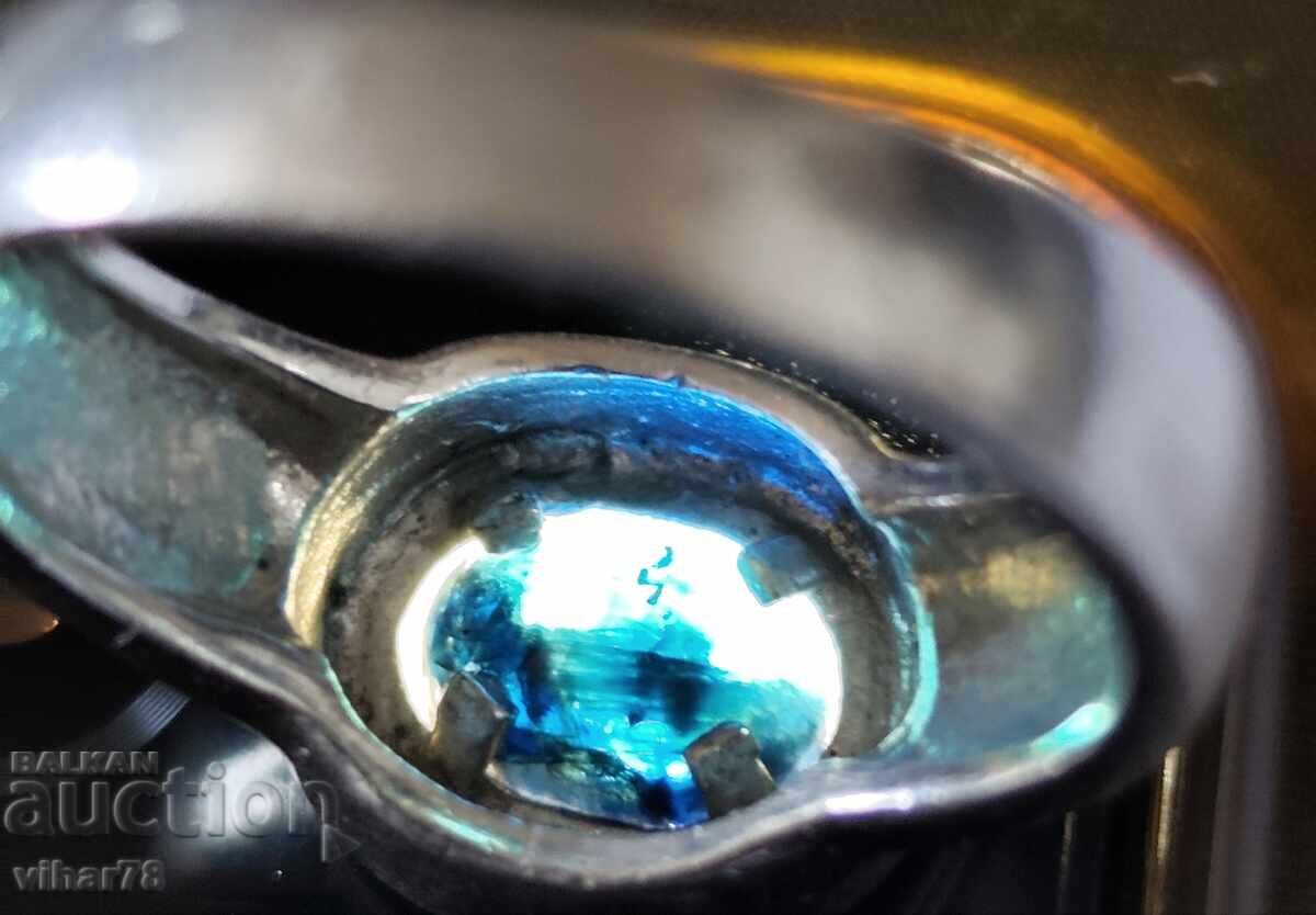 Ασημένιο δαχτυλίδι με ζαφείρι με τιμή 99.99 BGN | € 51.12