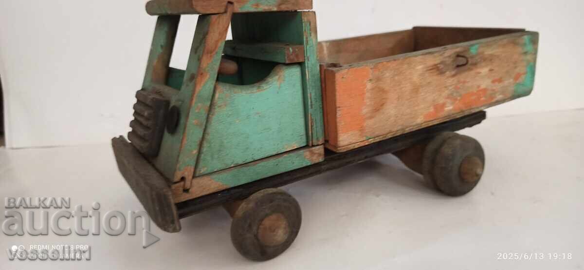 Old Bulgarian wooden truck TPK Izvor Asenovgrad soc 50s